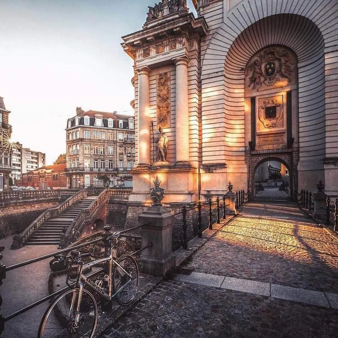 Le Saint-Michel Apartment Lille 0*,